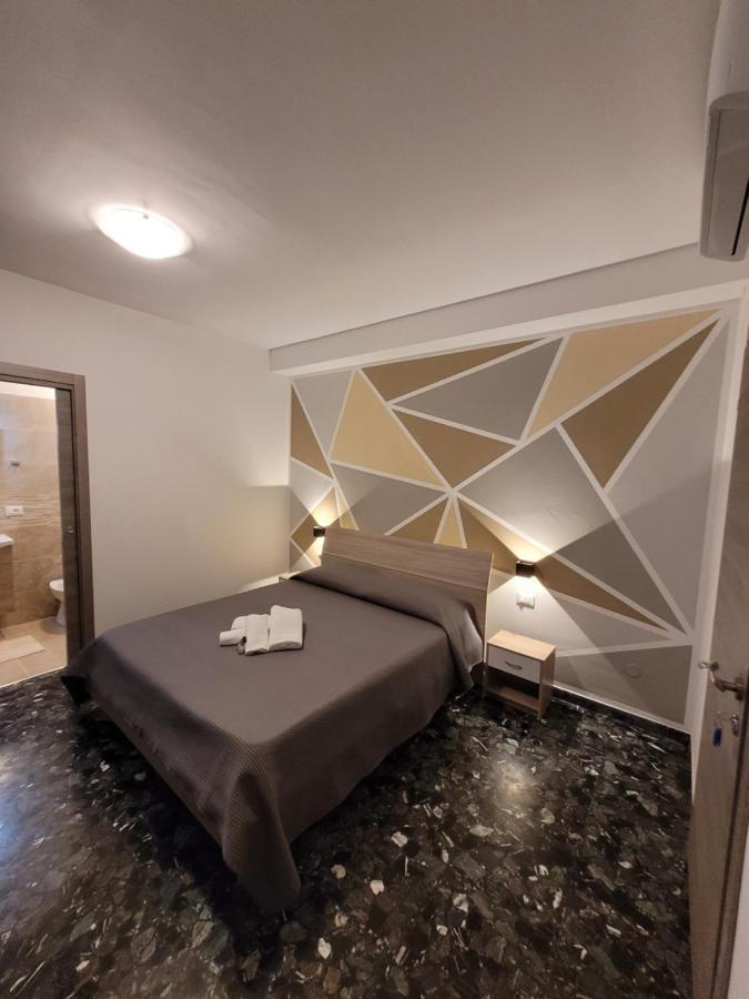 טסרה B&B "Gabriel&Melissa" Airport View - Nuova - Ristrutturato Gennaio 2022 מראה חיצוני תמונה